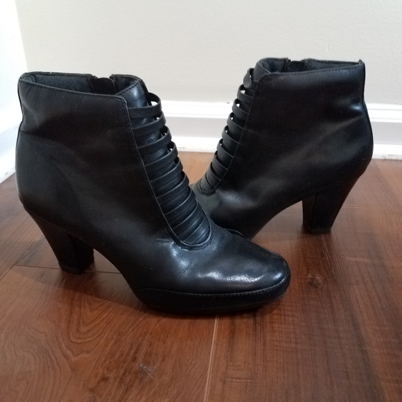 clarks victorian boots